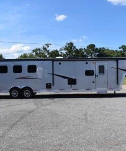 2022 Bison Desperado 8413BG 4 Horse Trailer with 13′ Short Wall