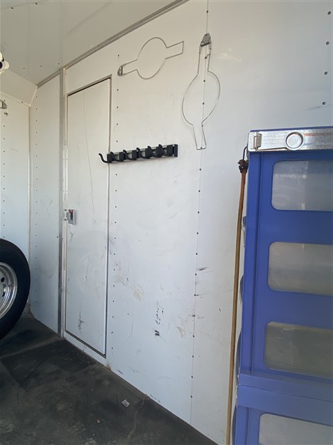 2000 Sooner 4 Horse Bumper Pull SUPER CLEAN - Image 13