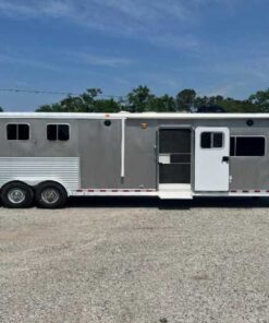 Alternative view of 2006 Featherlite 8412LQ 4 Horse Trailer with 12′ Short Wall
