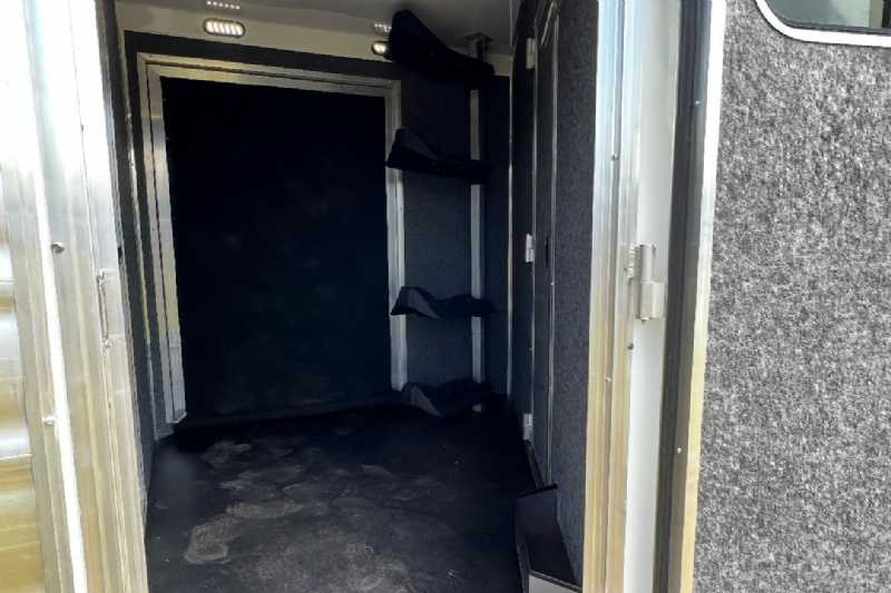 2024 Lakota Charger LE81413SR Stock Trailer with 13′ Short Wall - Image 31