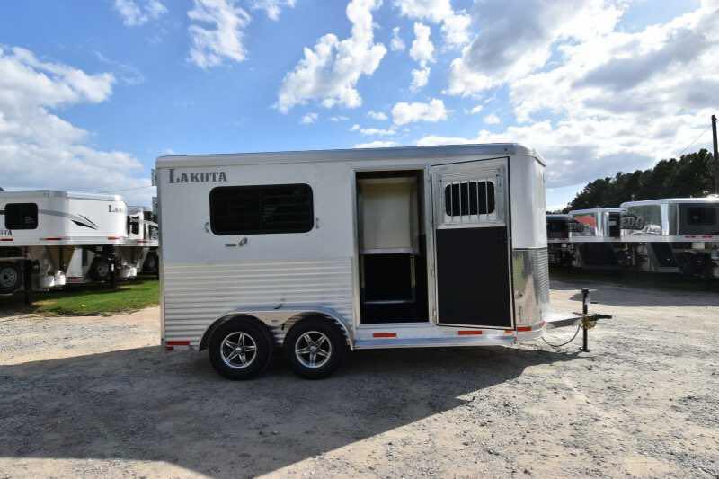 2018 Lakota 2HBPST 2 Horse Trailer - Image 14