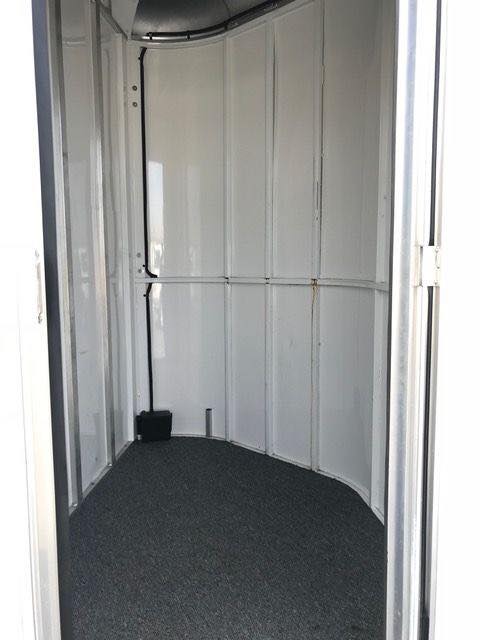 2010 Merhow 2 Horse Slant - Image 9