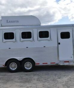 Alternative view of 2018 Lakota 84HBPSL 4 Horse Trailer with 2′ Short Wall