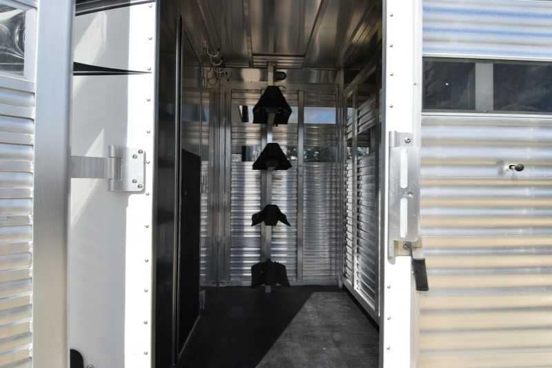 2018 Lakota Charger LQ Stock Trailer with 9′ Short Wall - Image 5