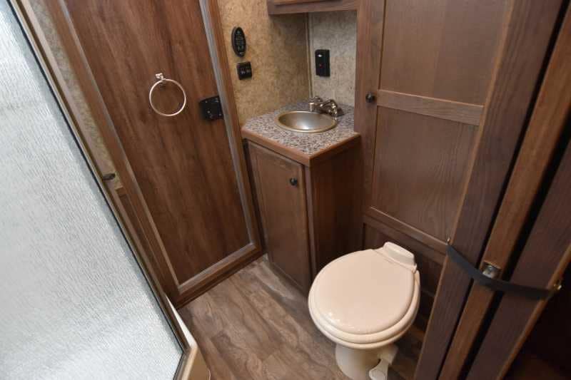 2018 Lakota Charger LQ Stock Trailer with 9′ Short Wall - Image 18