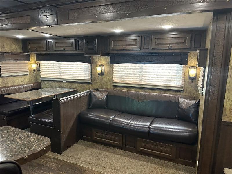 2014 Lakota Bighorn 8416, Generator, Couch, Dinette 17’ Shortwall, 4 Horse Trailer, 12′ Slide. - Image 24