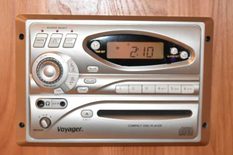 2005 Sundowner Sunlite 6LQ Horse Trailer with 11′ Short Wall 725 Grand Sierra 8612GLQ MidTack - Image 39