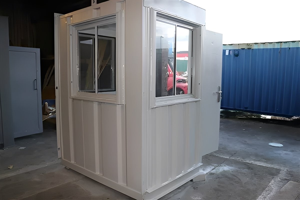 Bespoke Gatehouses / Kiosks Built to Size