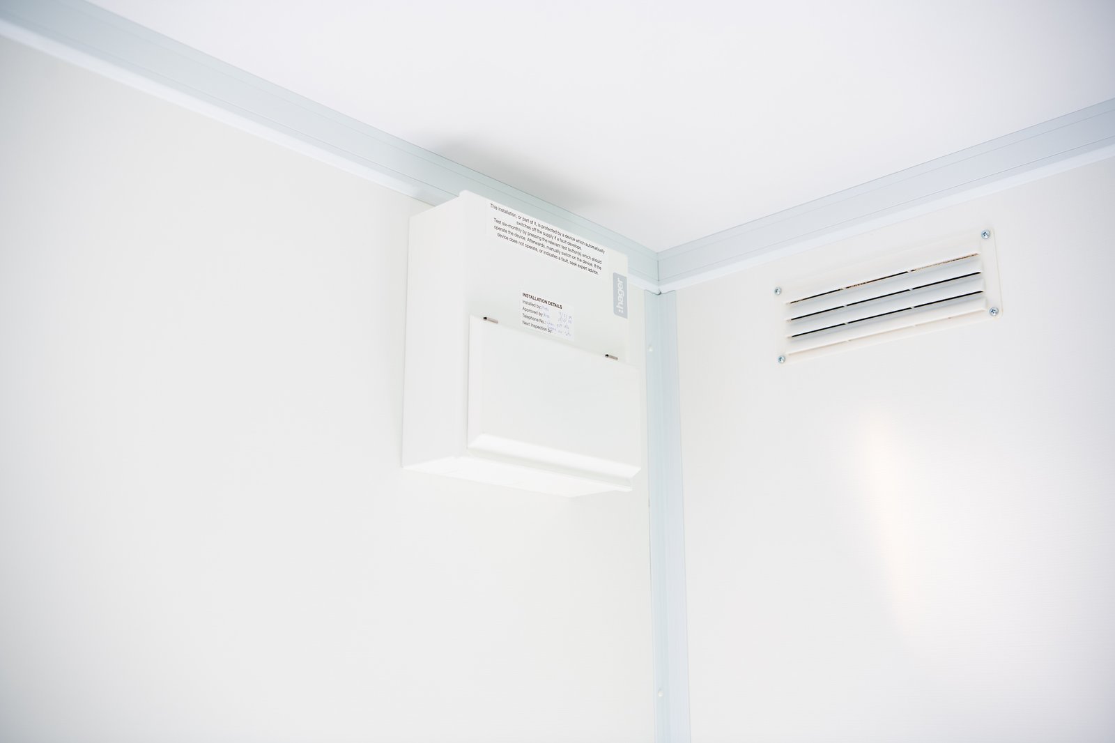 16ft x 9ft Anti Vandal Office (New Build) - Image 7