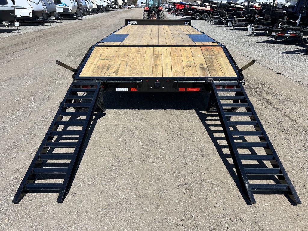 2024 Diamond C 8.5×20 20K Deckover Equipment Trailer w/ 72” Flip-Knee Ramps - Image 8