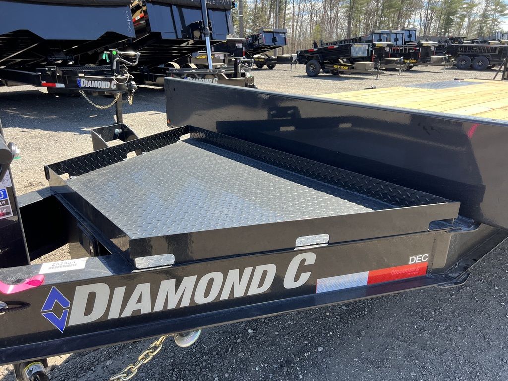 2024 Diamond C 8.5×20 20K Deckover Equipment Trailer w/ 72” Flip-Knee Ramps - Image 12