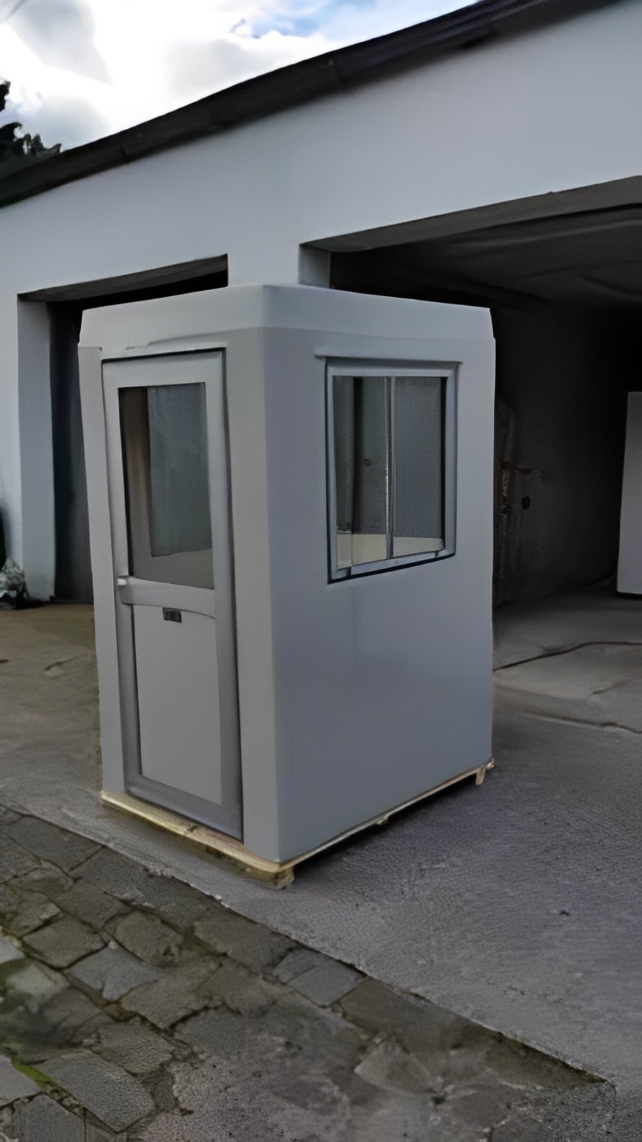 Bespoke Gatehouses / Kiosks Built to Size - Image 4