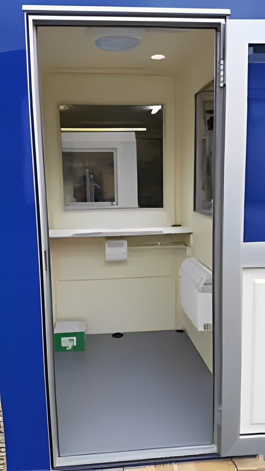 Bespoke Gatehouses / Kiosks Built to Size - Image 8