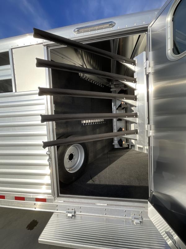 NEW 2024 Elite Trailers 5 Horse Stock Combo BP Horse Trailer - Image 23